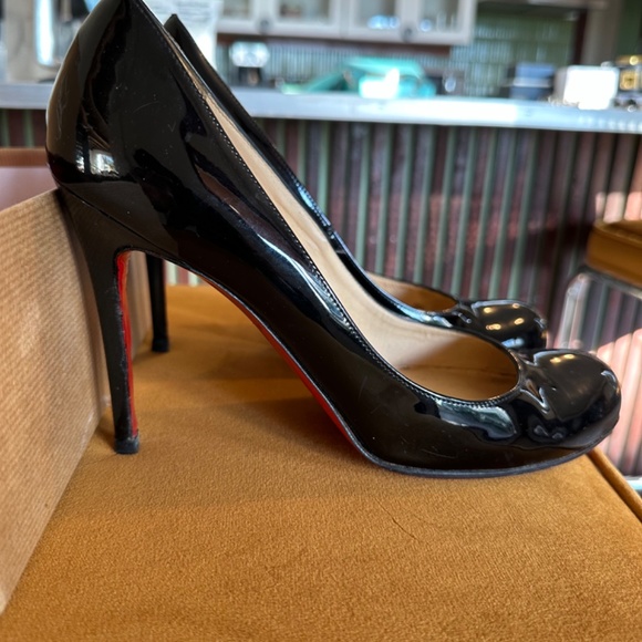 Christian LouBoutin pump 41 - Picture 2 of 7